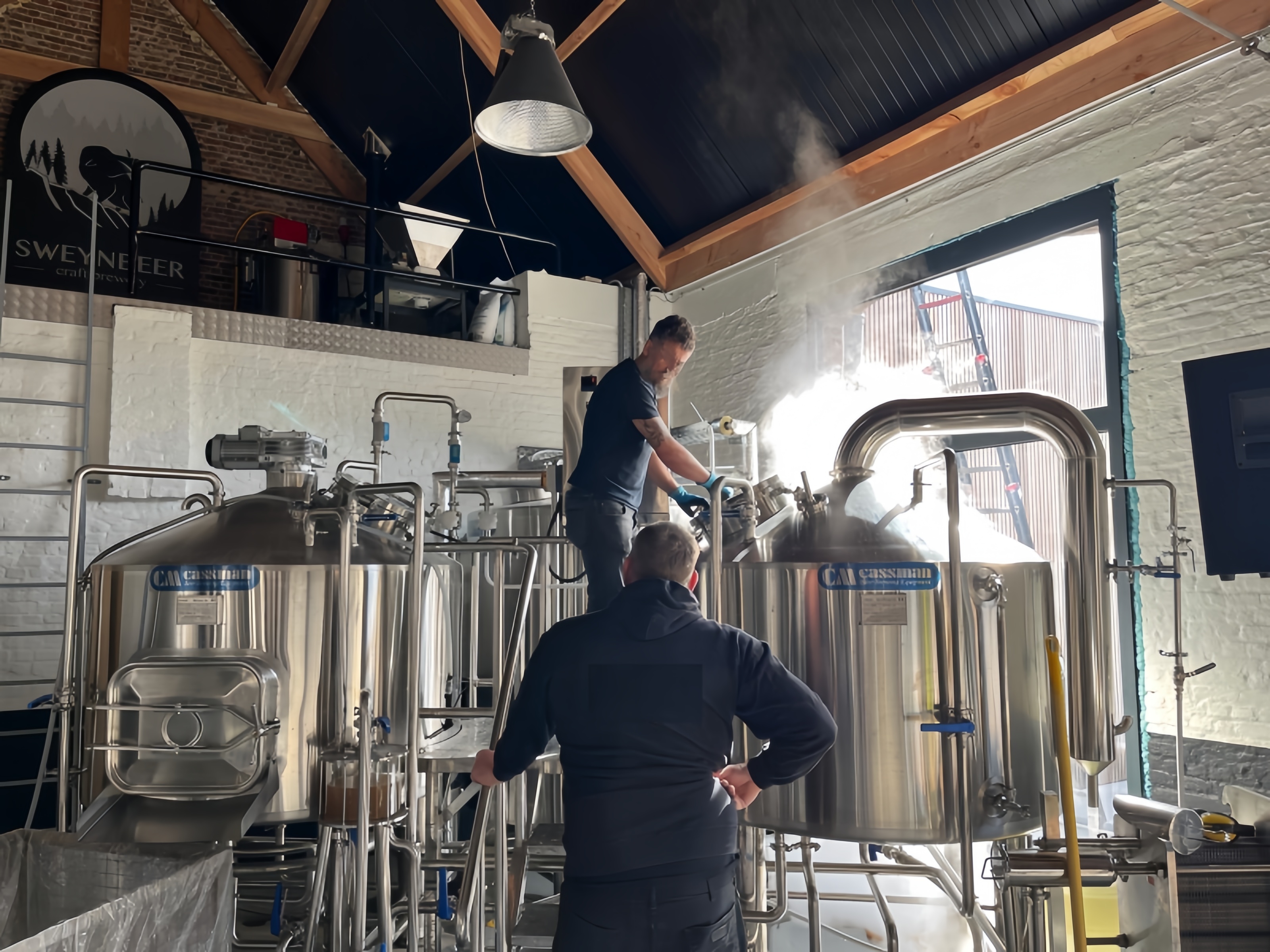 Bridging Heritage and Horizon: A 1500L Automated Brewery for Belgium's New Wave