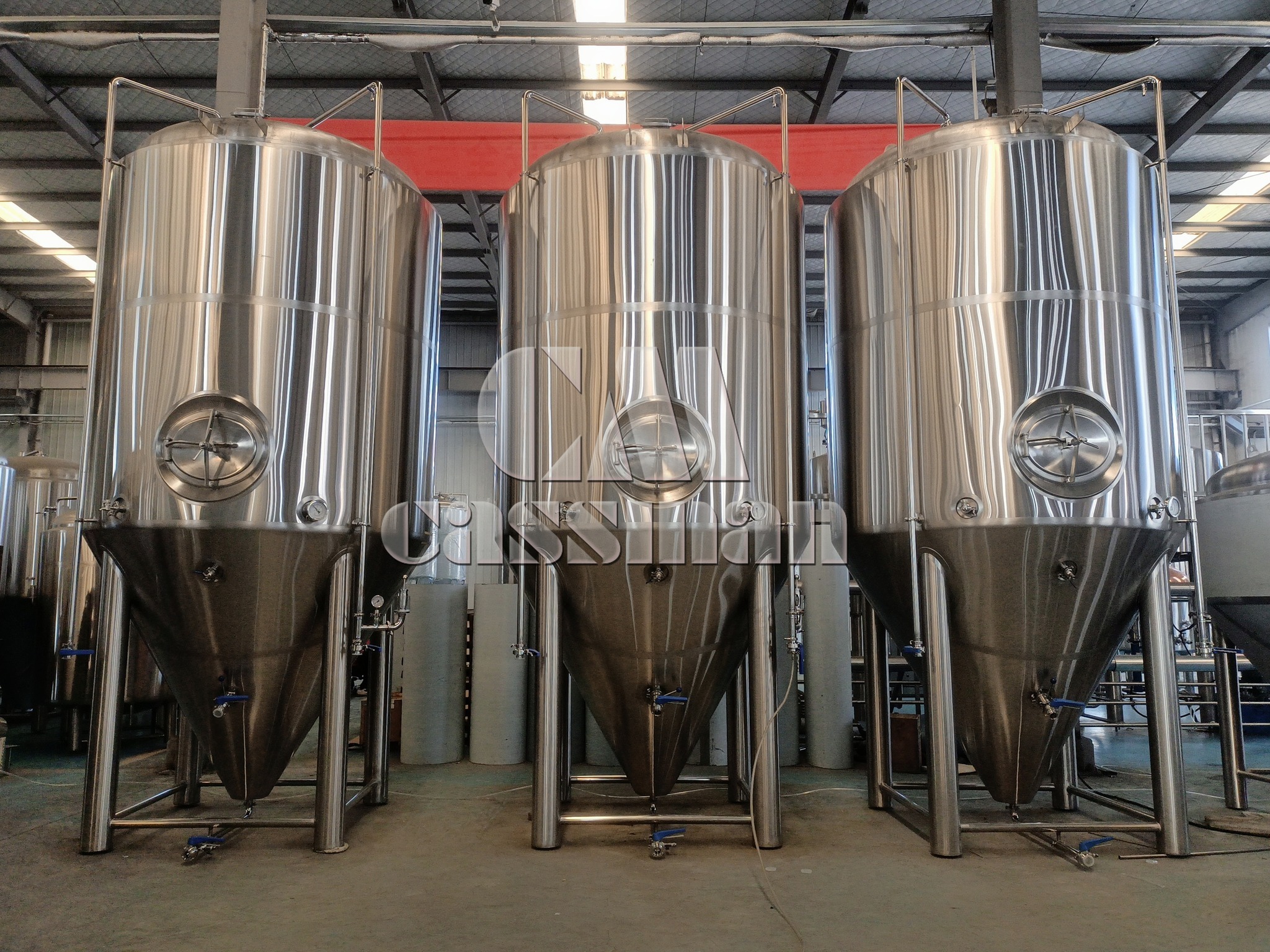 Why UK and Portugal Breweries Are Choosing Custom Tanks