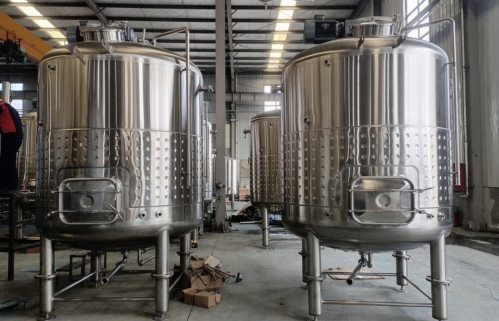Mixing tank (6)